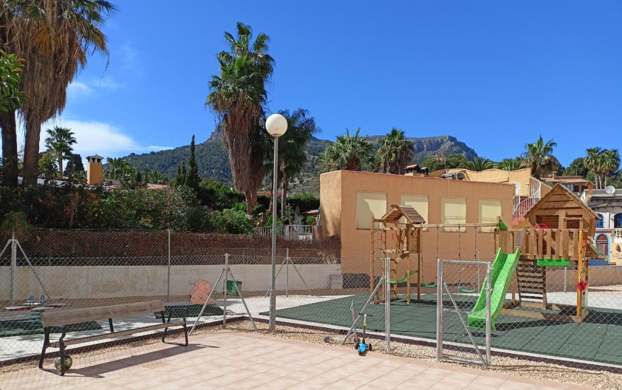 Ferienwohnung Sunny Penthouse Calp Exterior foto